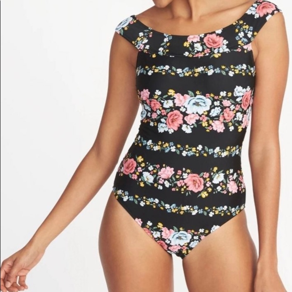 Old Navy off the shoulder swimsuit floral black print M